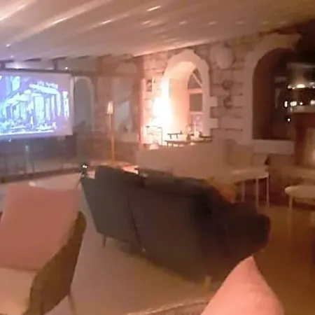 Swiss Eviniz (adults Only) Szálloda 3*