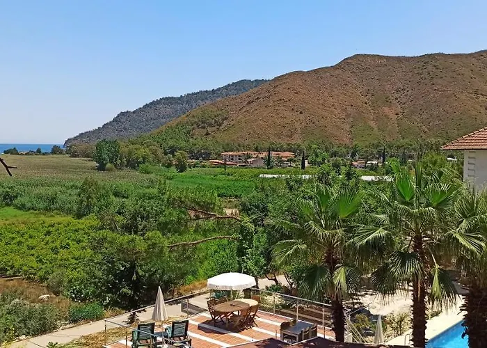Swiss Eviniz - Adult Hotel 3*